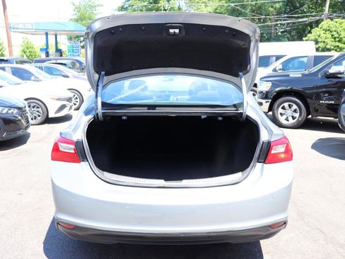 Used 2025 Chevrolet Malibu LT FWD image 49