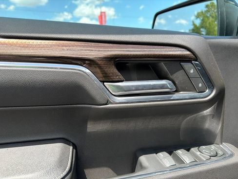 Used 2023 Chevrolet Silverado 1500 RST w/ Convenience Package II AWD/4WD image 11