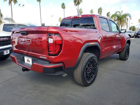 New 2026 GMC Canyon Elevation w/ Convenience Package image 4