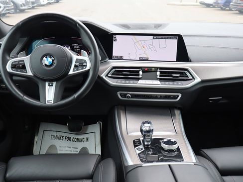 Used 2023 BMW X5 xDrive40i w/ M Sport Package image 12