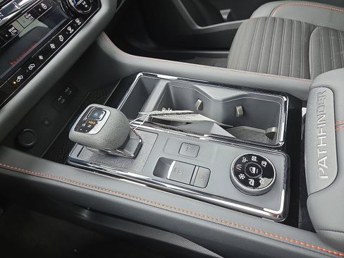 New 2026 Nissan Pathfinder Rock Creek AWD/4WD image 25