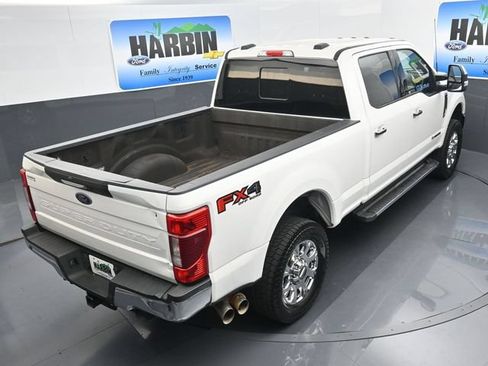 Certified 2022 Ford F250 Lariat w/ Chrome Package AWD/4WD image 24