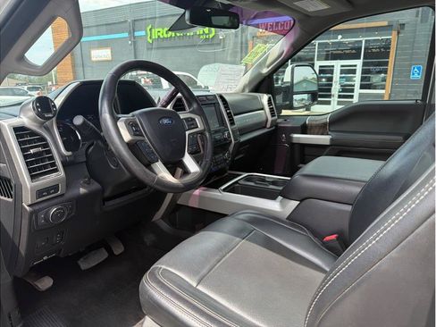 Used 2019 Ford F350 Lariat w/ Lariat Ultimate Package AWD/4WD image 2