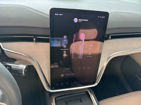 New 2025 Volvo EX90 Ultra image 11