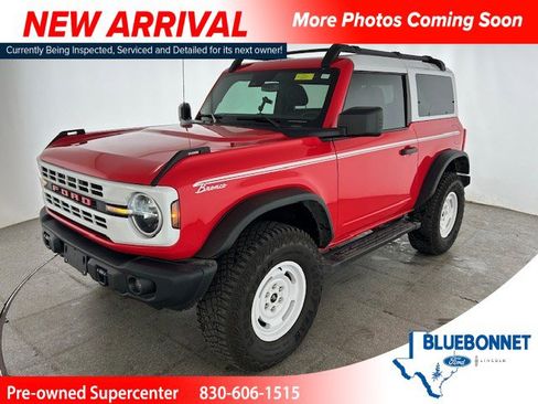 Used 2024 Ford Bronco Heritage Edition AWD/4WD image 1