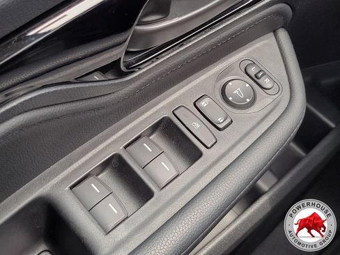 Used 2025 Honda Odyssey Touring image 29