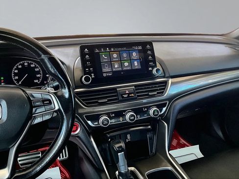 Used 2019 Honda Accord Sport image 9