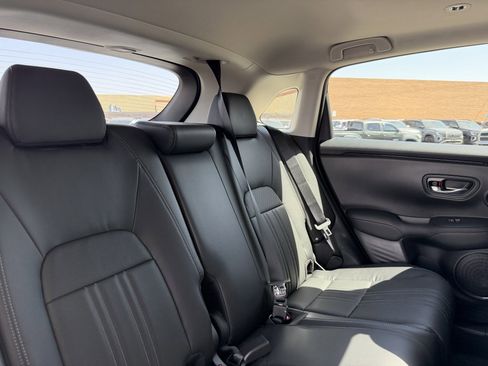 Used 2025 Honda HR-V EX-L image 37