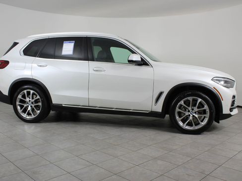 Used 2023 BMW X5 xDrive40i image 8