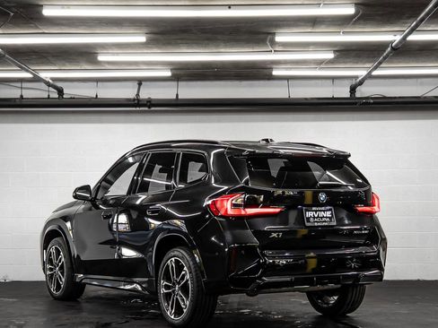 Used 2023 BMW X1 xDrive28i w/ M Sport Package image 3