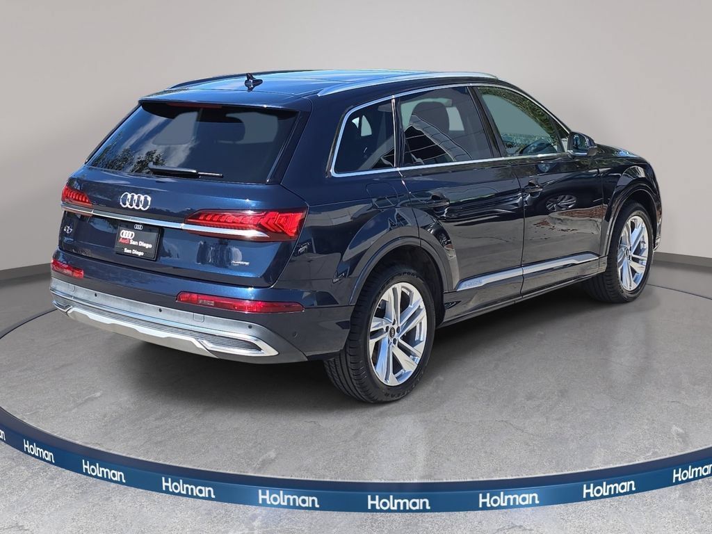 Used 2023 Audi Q7 2.0T Premium w/ Convenience Package AWD/4WD image 6