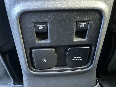 Used 2022 Ford Bronco Badlands image 34