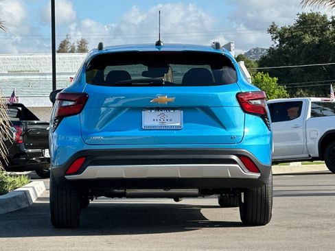 New 2026 Chevrolet Trax LT FWD image 5