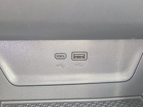 New 2027 Chevrolet Equinox LT FWD image 30