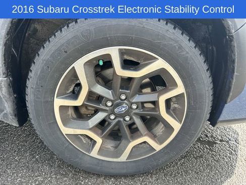 Used 2016 Subaru Crosstrek 2.0i Premium image 18