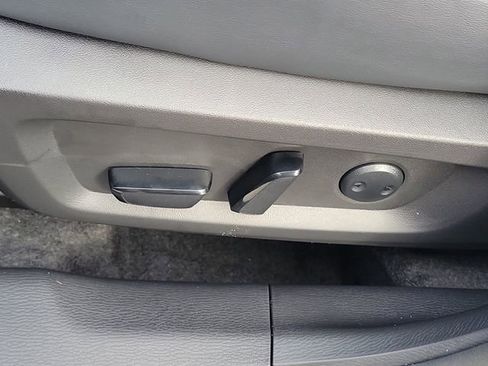 New 2026 Mitsubishi Outlander SE image 20