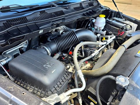 Used 2020 RAM 1500 Classic Warlock image 28