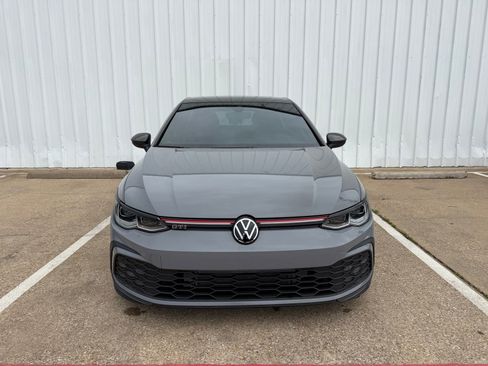 Used 2022 Volkswagen GTI SE FWD image 10