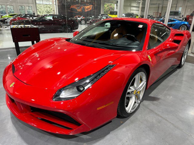Used 2016 Ferrari 488 GTB RWD image 14