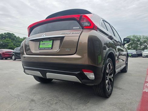 Used 2019 Mitsubishi Eclipse Cross SE AWD/4WD image 12