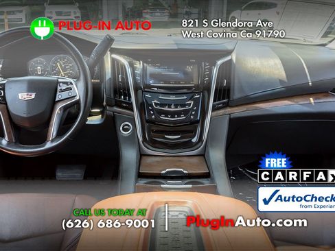 Used 2015 Cadillac Escalade ESV Premium RWD image 20