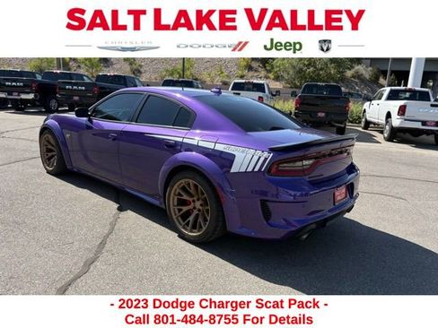 Used 2023 Dodge Charger Scat Pack image 5