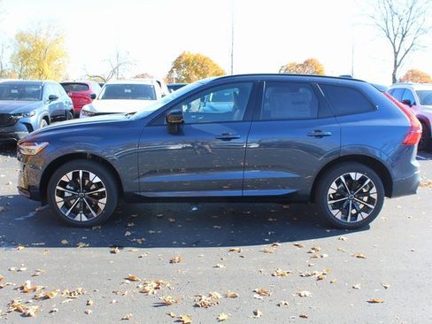 New 2026 Volvo XC60 B5 Plus w/ Protection Package Premier image 6