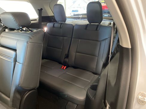 New 2026 Ford Explorer Active w/ Active Comfort Package AWD/4WD image 11