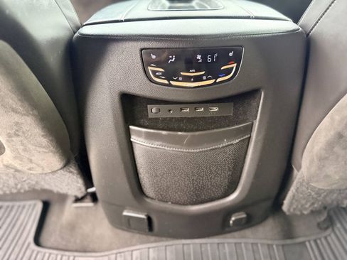Used 2019 Cadillac Escalade Platinum RWD image 28