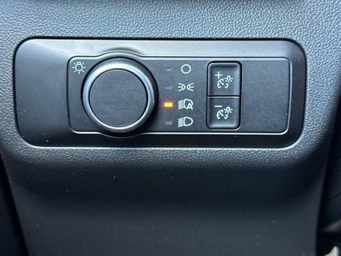 Used 2025 Ford Escape ST-Line FWD image 42
