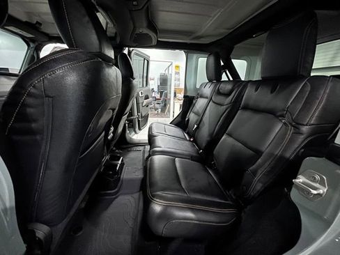 Used 2024 Jeep Wrangler Sahara w/ Technology Group image 12