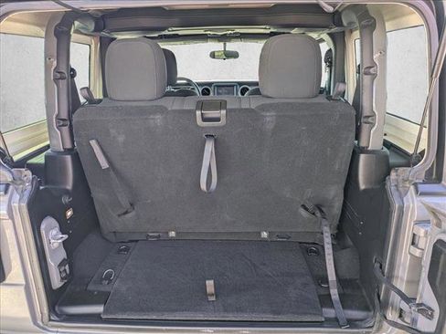 Used 2019 Jeep Wrangler Sport S image 6