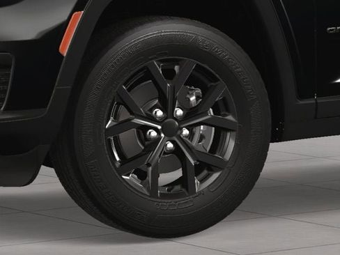 New 2024 Jeep Grand Cherokee L Laredo image 11