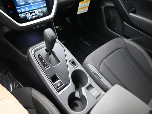 Used 2025 Subaru Crosstrek 2.0i Premium w/ Crosstrek Mirror Package image 16