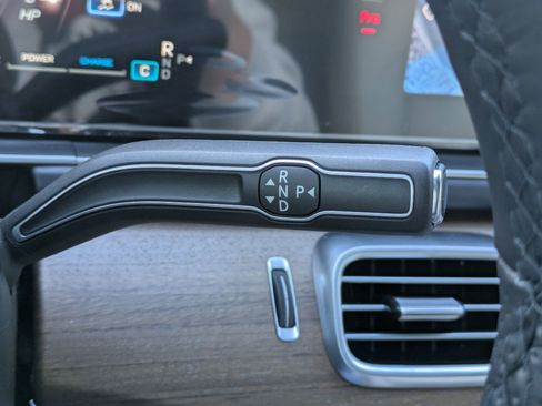 New 2026 Mercedes-Benz GLS 63 AMG 4MATIC image 14
