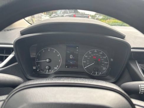 Used 2024 Toyota Corolla LE FWD image 13