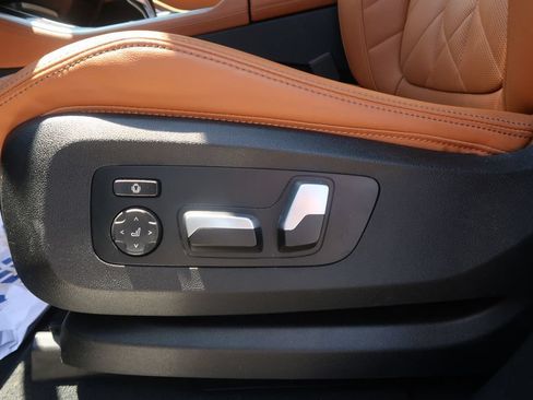 Used 2023 BMW X5 xDrive45e AWD/4WD image 28