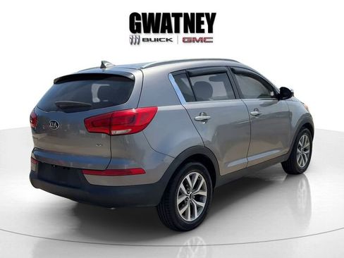 Used 2015 Kia Sportage EX image 3