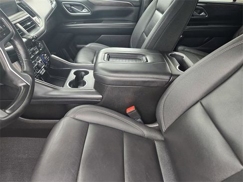 Used 2023 Chevrolet Tahoe LT w/ Luxury Package image 12