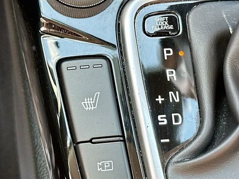 Used 2024 Kia Seltos EX AWD/4WD image 21