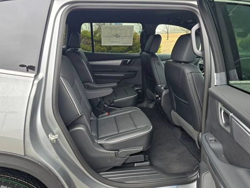 New 2026 Buick Enclave Preferred w/ Power Package AWD/4WD image 34