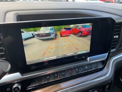 New 2026 GMC Sierra 1500 Elevation image 23