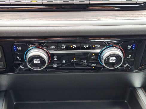 New 2026 GMC Sierra 1500 SLT w/ SLT Premium Package image 23