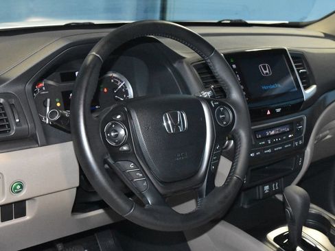 Used 2016 Honda Pilot EX-L image 2