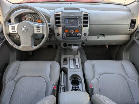 Used 2019 Nissan Frontier SL RWD image 14