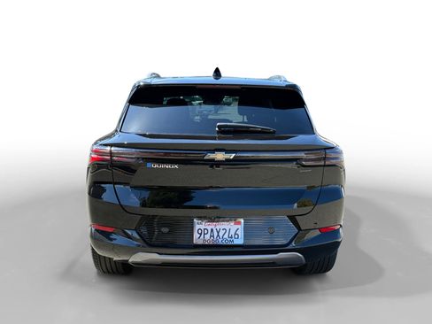 Used 2024 Chevrolet Equinox EV LT FWD image 4