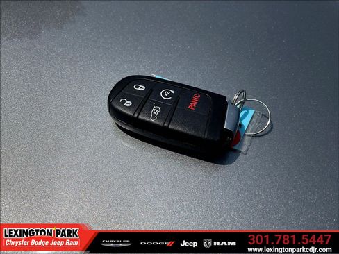 Used 2015 Jeep Grand Cherokee Limited AWD/4WD image 34