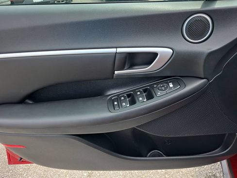 Certified 2024 Hyundai Sonata SEL FWD image 17