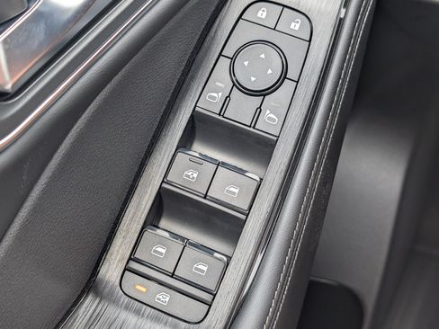 New 2026 Nissan Rogue Platinum AWD/4WD image 22