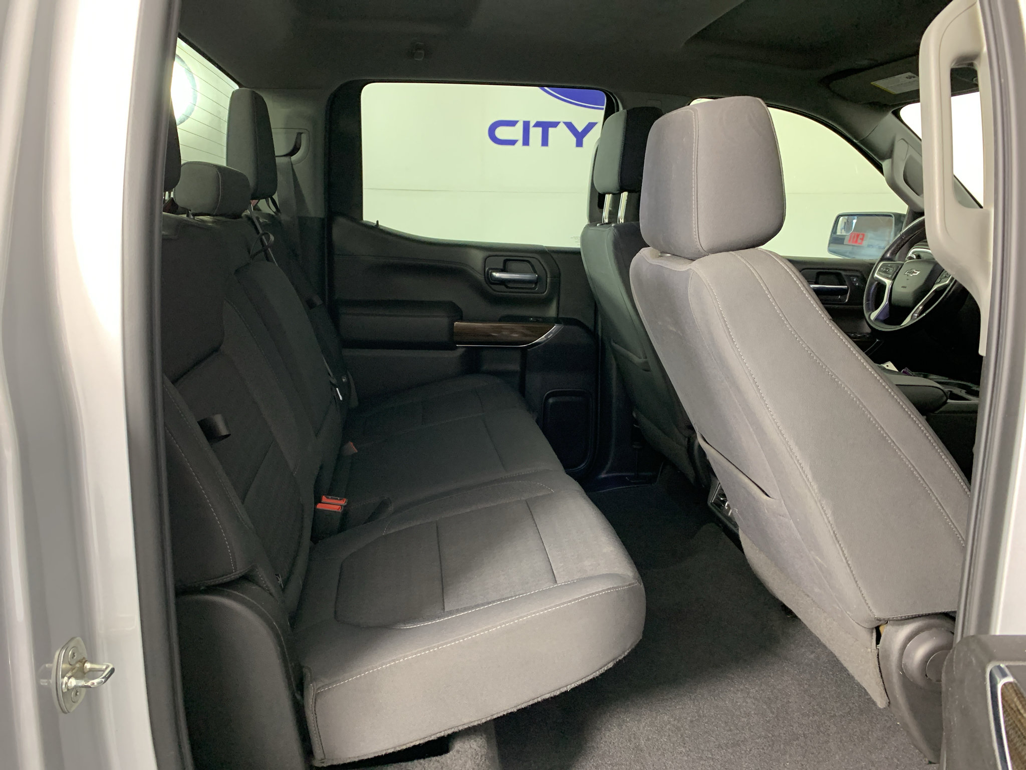 Used 2022 Chevrolet Silverado 1500 RST AWD/4WD image 31